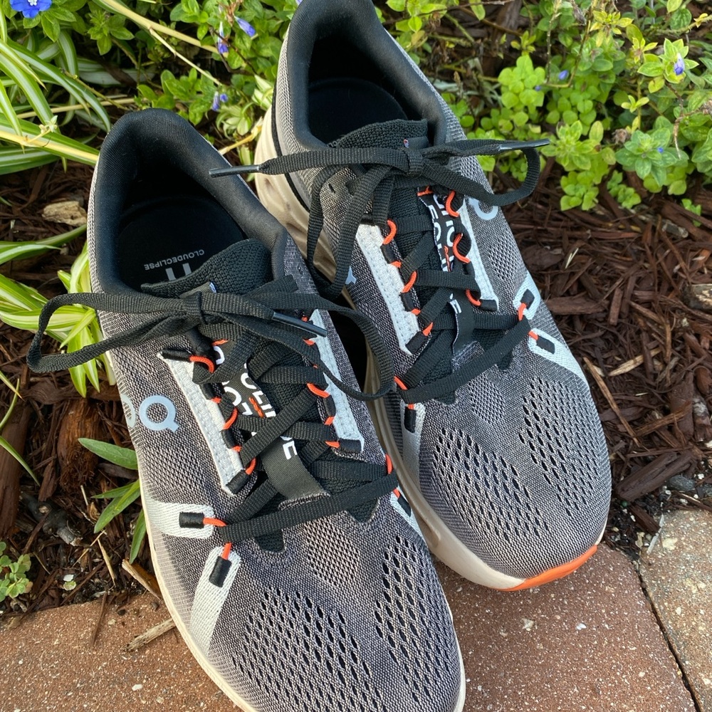 On Running Gray and Black Athletic Shoes with Breathable Mesh